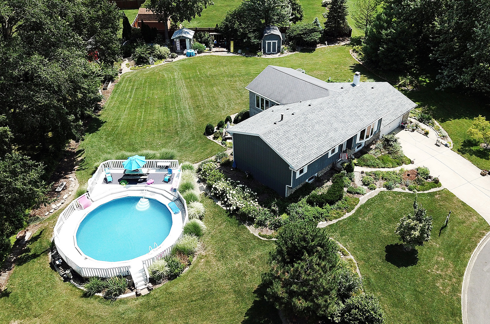 25125 South Rondorey Road Elwood, IL 60421 - Photo 38 of 45 an aerial view of a house with garden space and street view