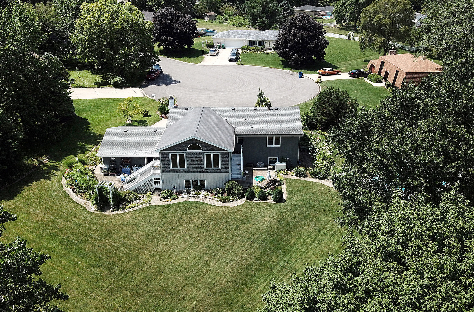 25125 South Rondorey Road Elwood, IL 60421 - Photo 44 of 45 an aerial view of a house with yard and green space