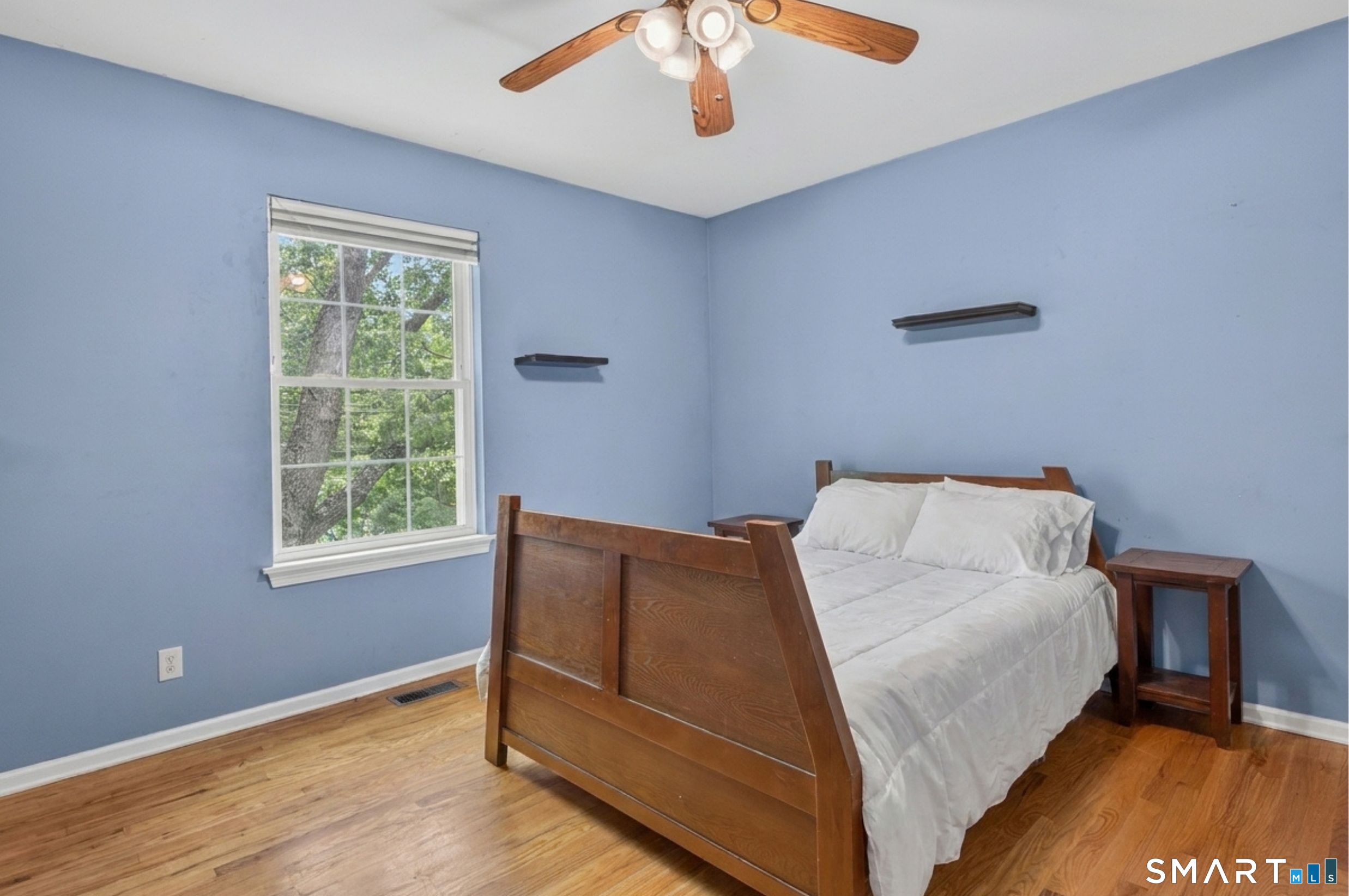 682 Milford Point Road Milford, CT 06460 - Photo 15 of 34