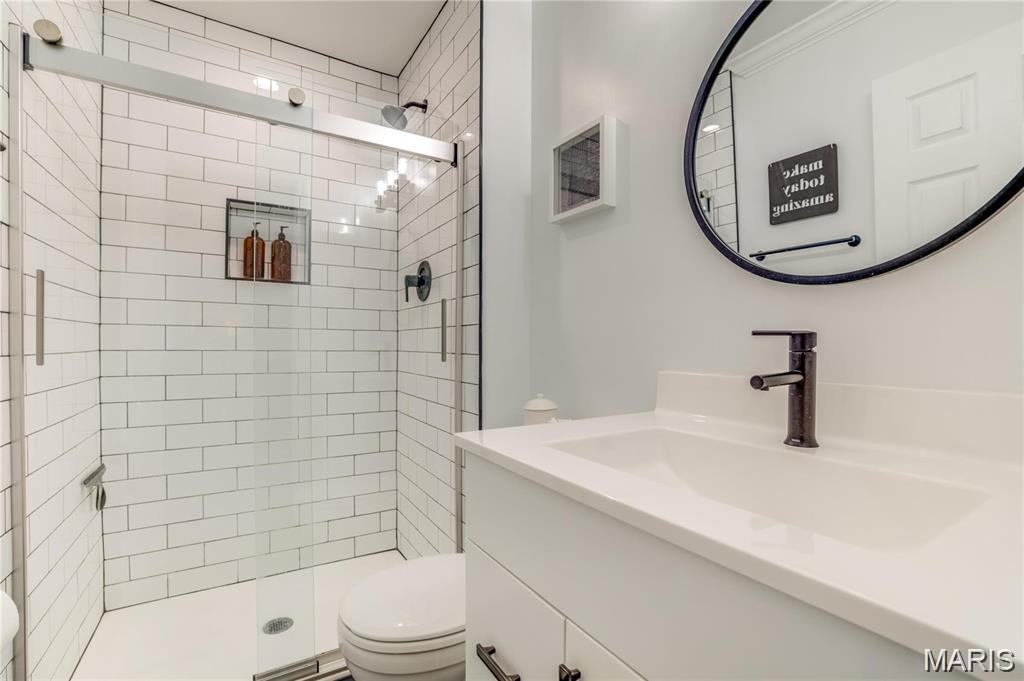 808 Timberfield Drive Ballwin, MO 63021 - Photo 11 of 20