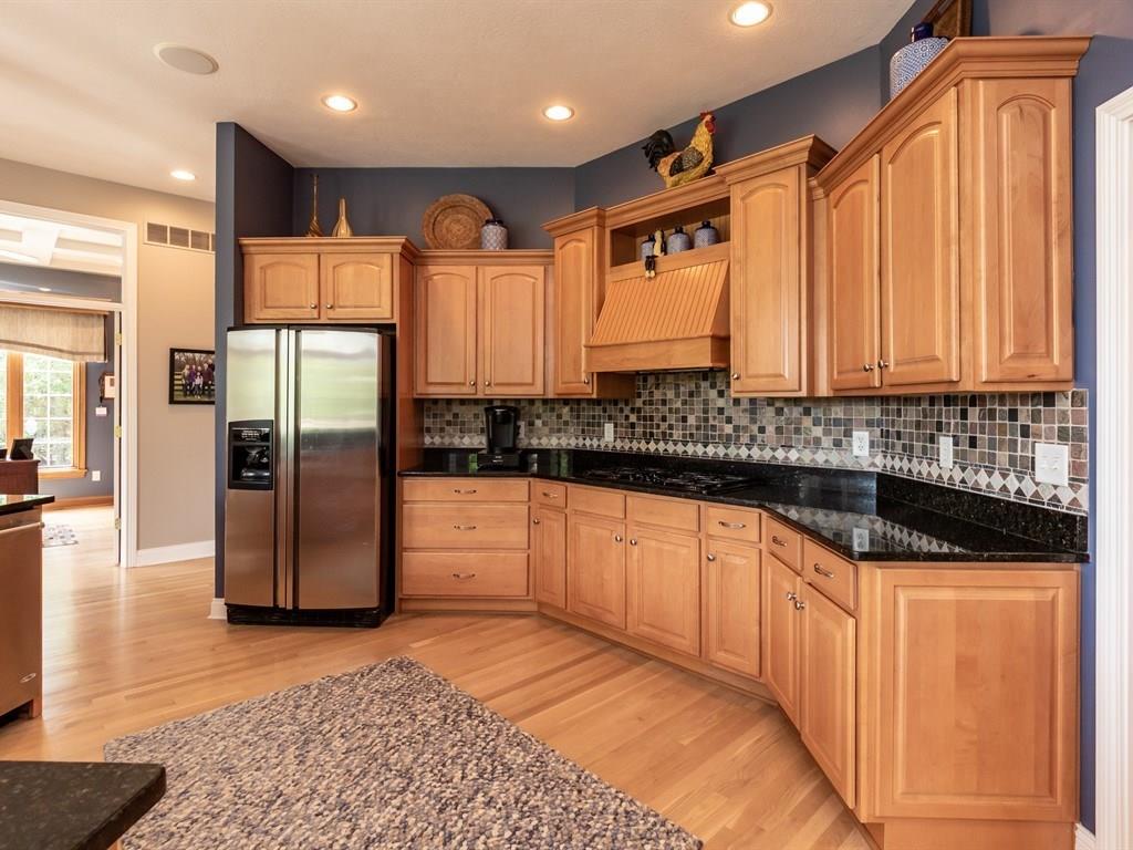 10101 Quaker Ridge Court Fishers, IN 46037 - Photo 15 of 48 Gallery Image 15