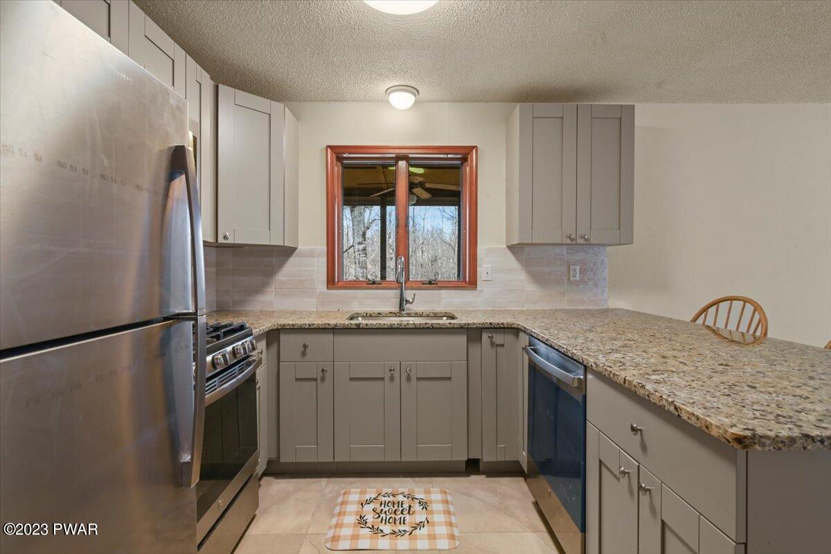 212 Orion Way Lake Ariel, PA 18436 - Photo 11 of 43