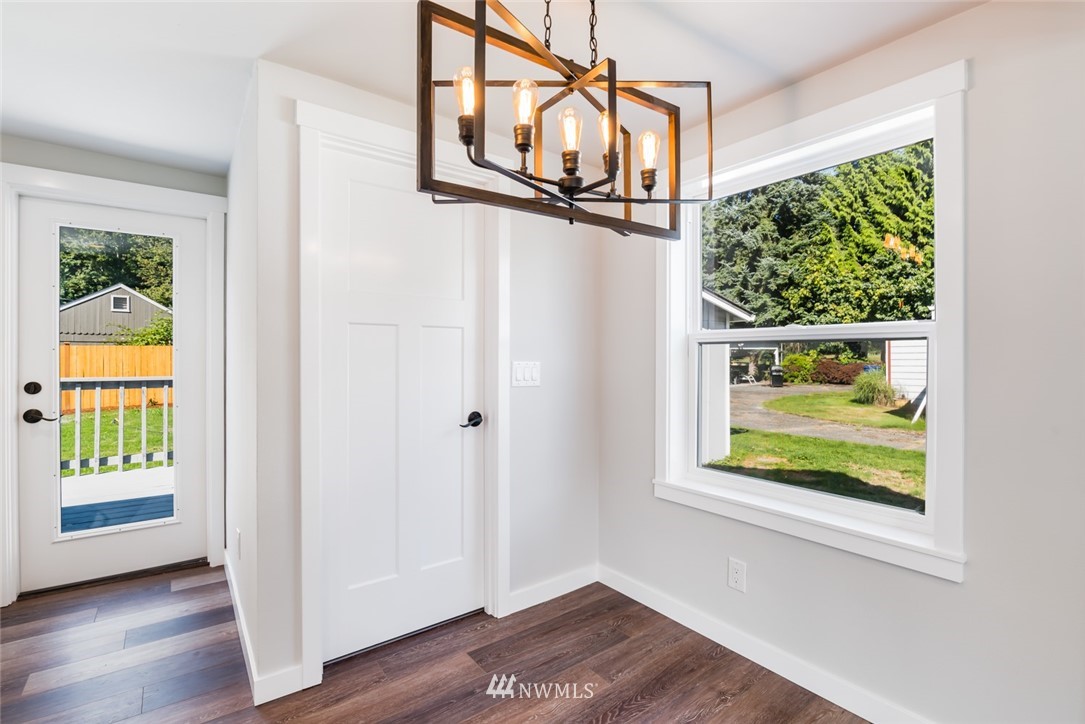 3620 Southeast 5th Place Renton, WA 98058 - Photo 13 of 22 Gallery Image 13