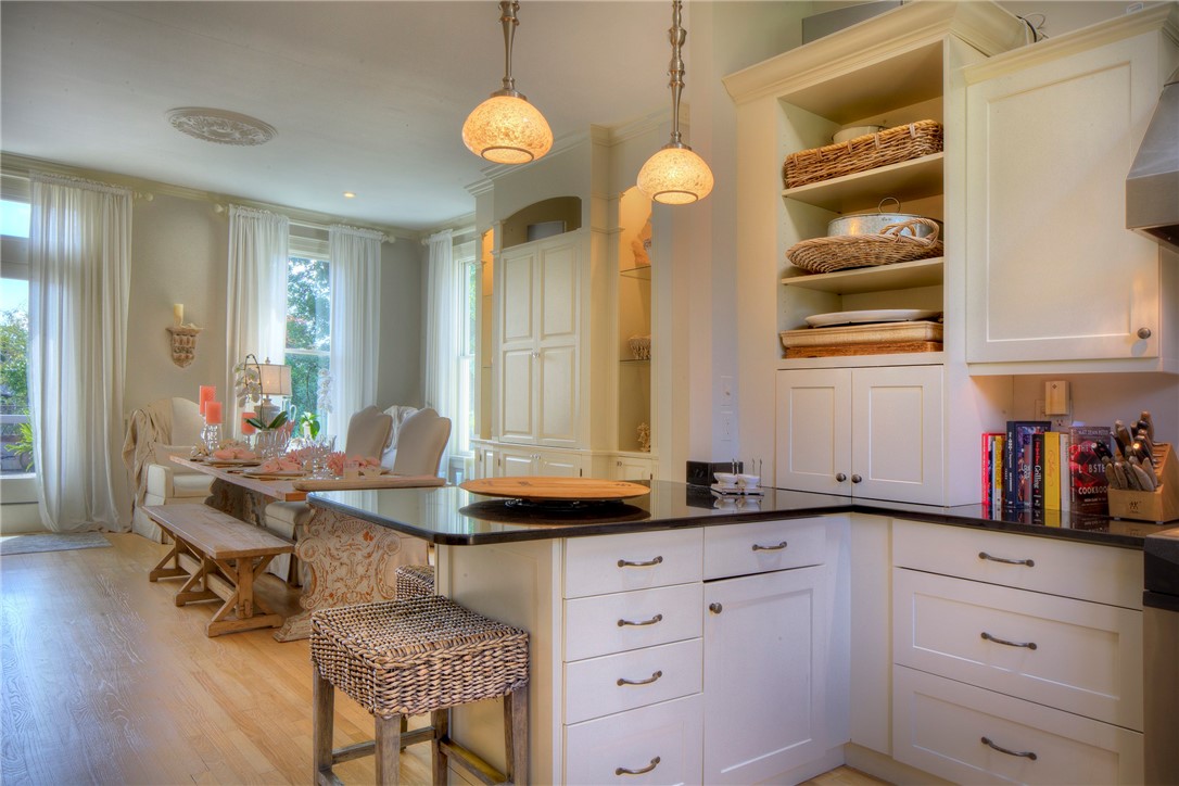 97 Old Beach Road, Unit B Newport, RI 02840 - Photo 12 of 41