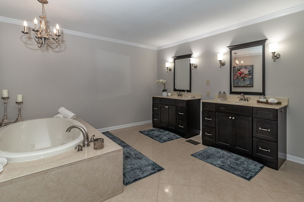 815 Kamel Circle Augusta, GA 30909 - Photo 35 of 66 Spa Bathroom with Double Vanities