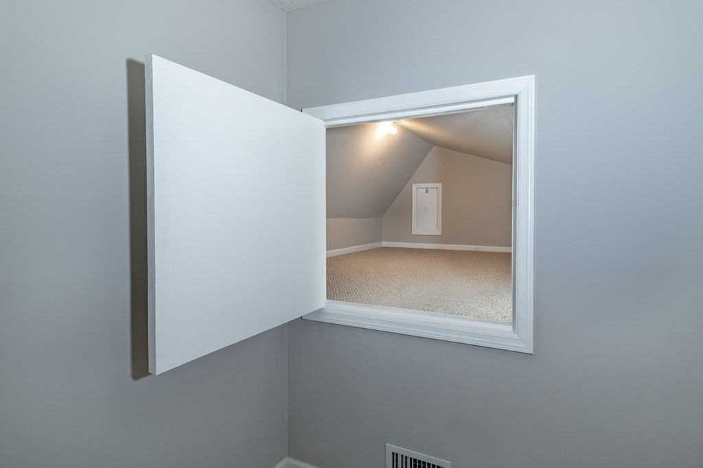 815 Kamel Circle Augusta, GA 30909 - Photo 42 of 66 Bedroom #2 has a built in play room.