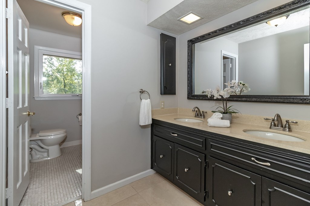 815 Kamel Circle Augusta, GA 30909 - Photo 45 of 66 Bathroom for Bedrooms #2 & #3