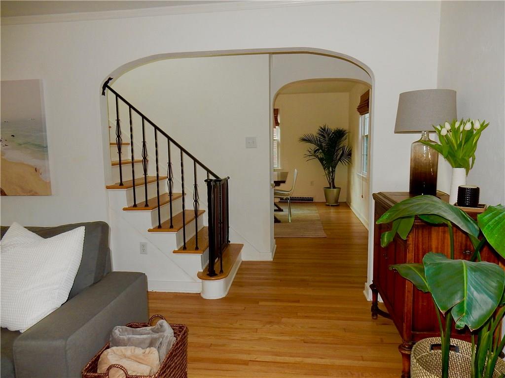407 Oliver Road Sewickley, PA 15143 - Photo 4 of 23