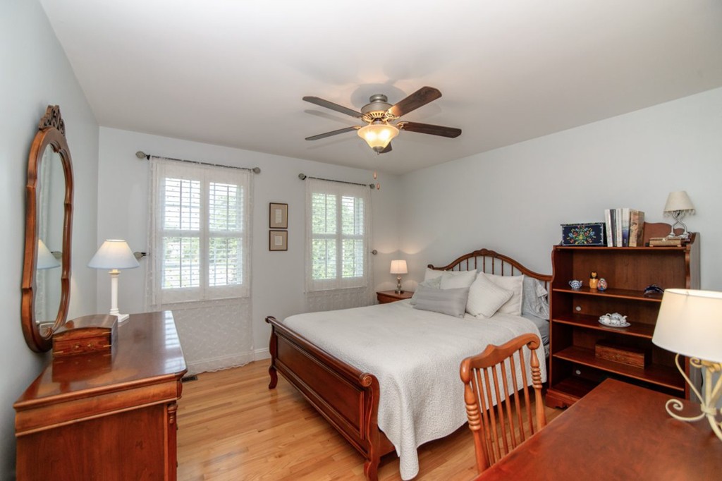 18 Joseph Road Shrewsbury, MA 01545 - Photo 22 of 30 Gallery Image 22