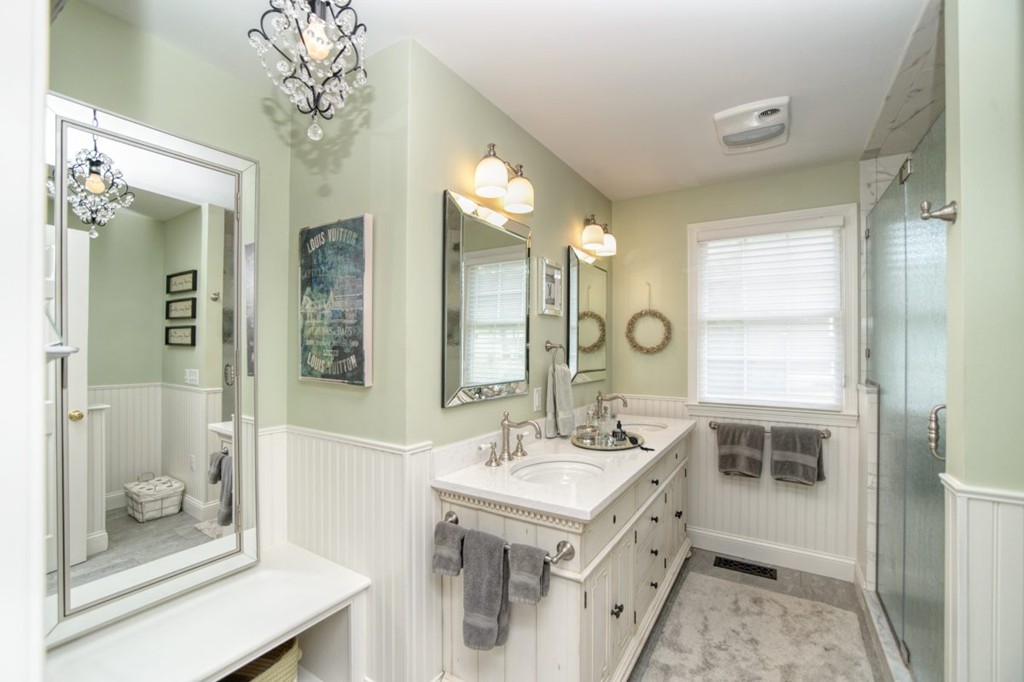 18 Joseph Road Shrewsbury, MA 01545 - Photo 24 of 30 Gallery Image 24