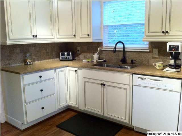 1057 Navajo Trail Alabaster, AL 35007 - Photo 10 of 24