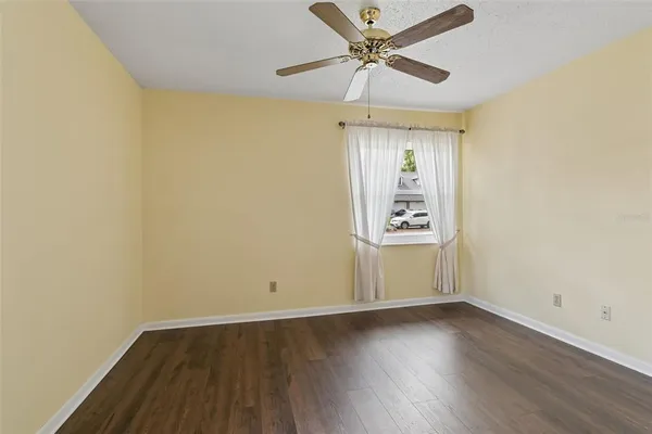 $180,000 | 1130 Orange Tree Circle West, Unit C, Palm Harbor, FL 34684