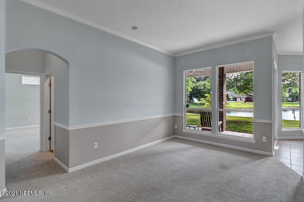 1586 Lockend Road Jacksonville, FL 32221 - Photo 5 of 43 21