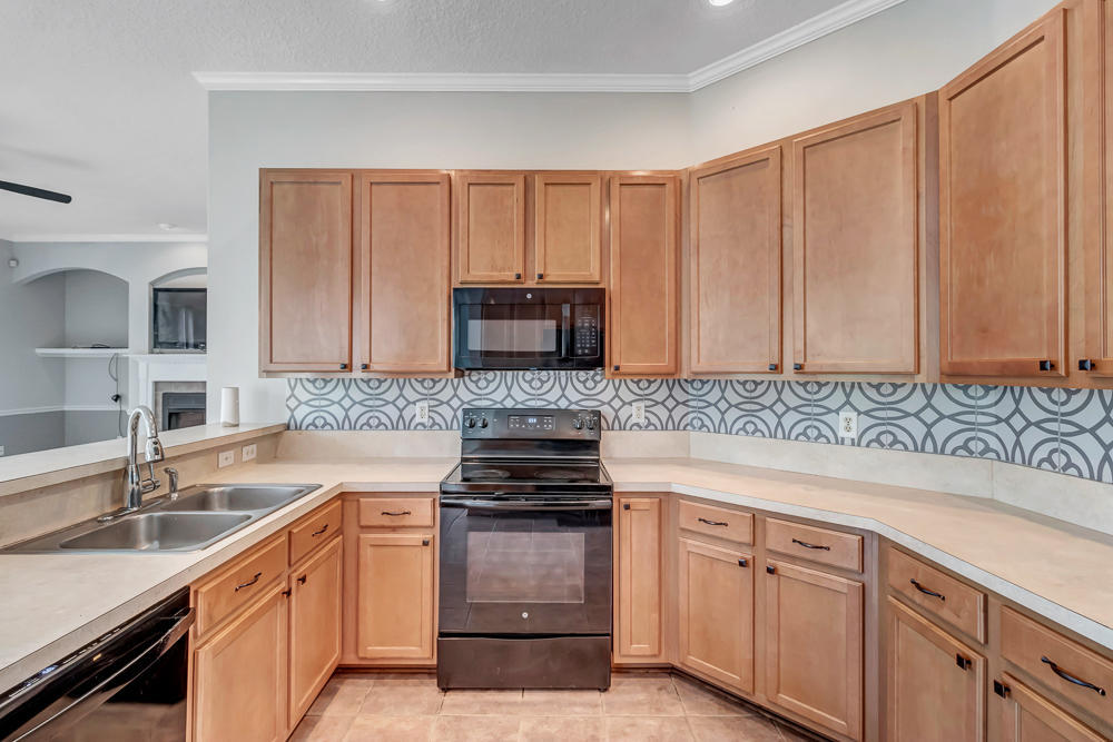 1586 Lockend Road Jacksonville, FL 32221 - Photo 10 of 43 16