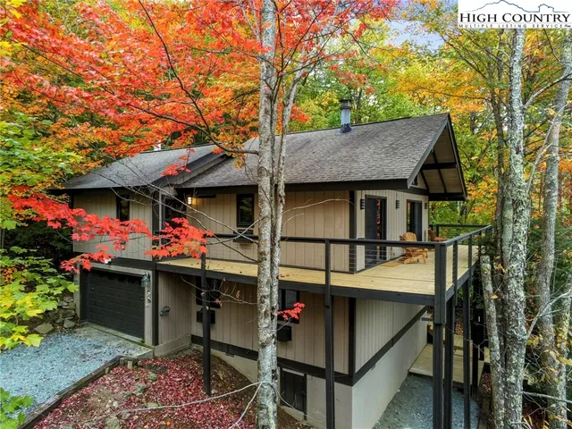 $515,000 | 122-124 Lower Grouse Ridge Road, Beech Mountain, NC 28604