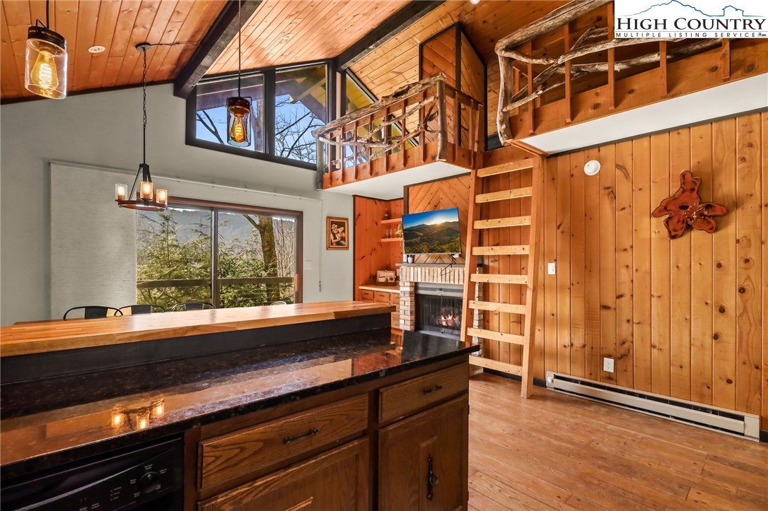 122-124 Lower Grouse Ridge Road Beech Mountain, NC 28604 - Photo 11 of 50