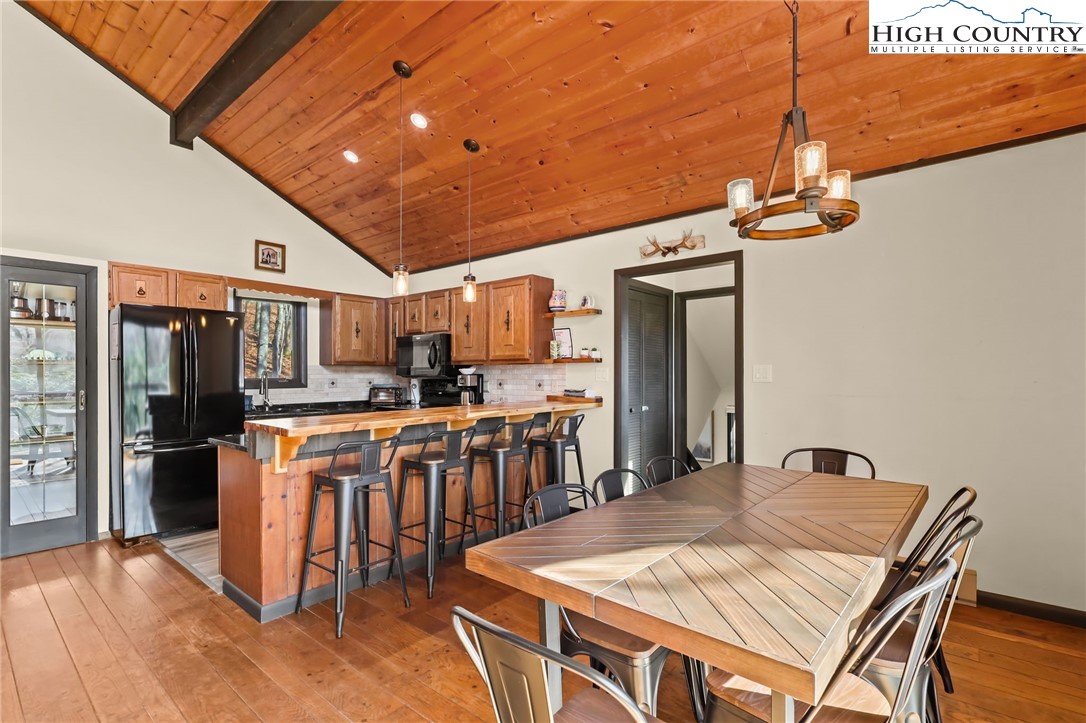 122-124 Lower Grouse Ridge Road Beech Mountain, NC 28604 - Photo 10 of 50