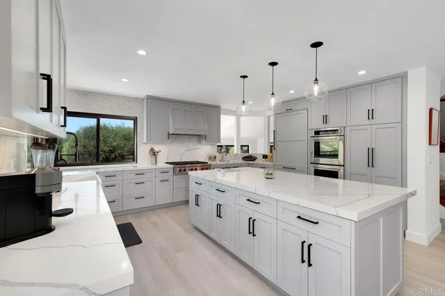 $1,990,000 | 3453 Via Loma Vista, Escondido, CA 92029