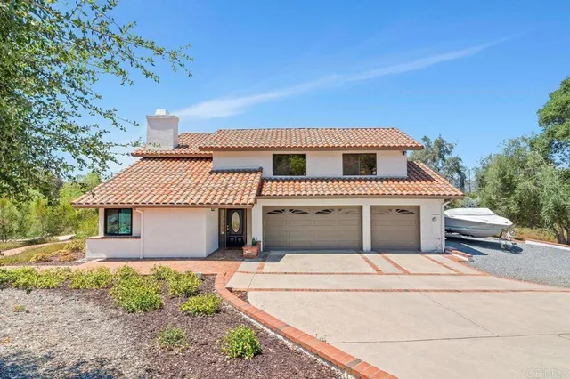 $1,990,000 | 3453 Via Loma Vista, Escondido, CA 92029