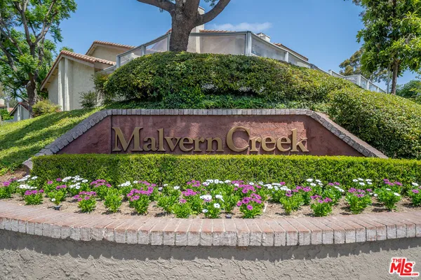 $899,000 | 845 Whitewater Drive, Unit 68, Fullerton, CA 92833