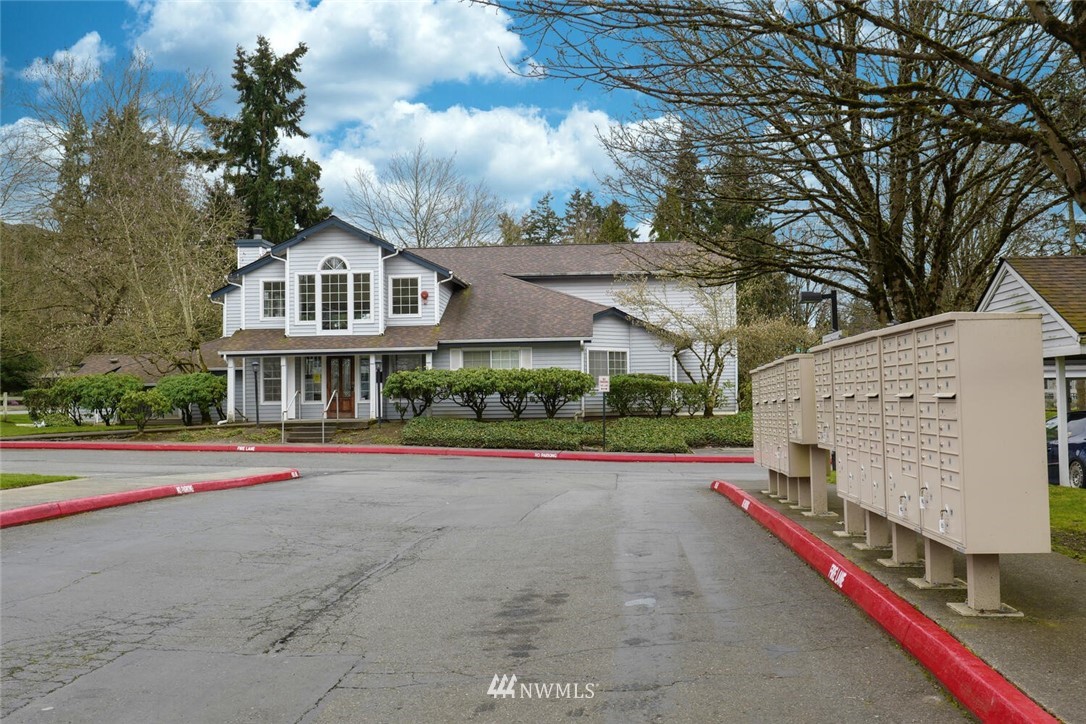 7453 Newcastle Golf Club Road, Unit E101 Newcastle, WA 98059 - Photo 18 of 18