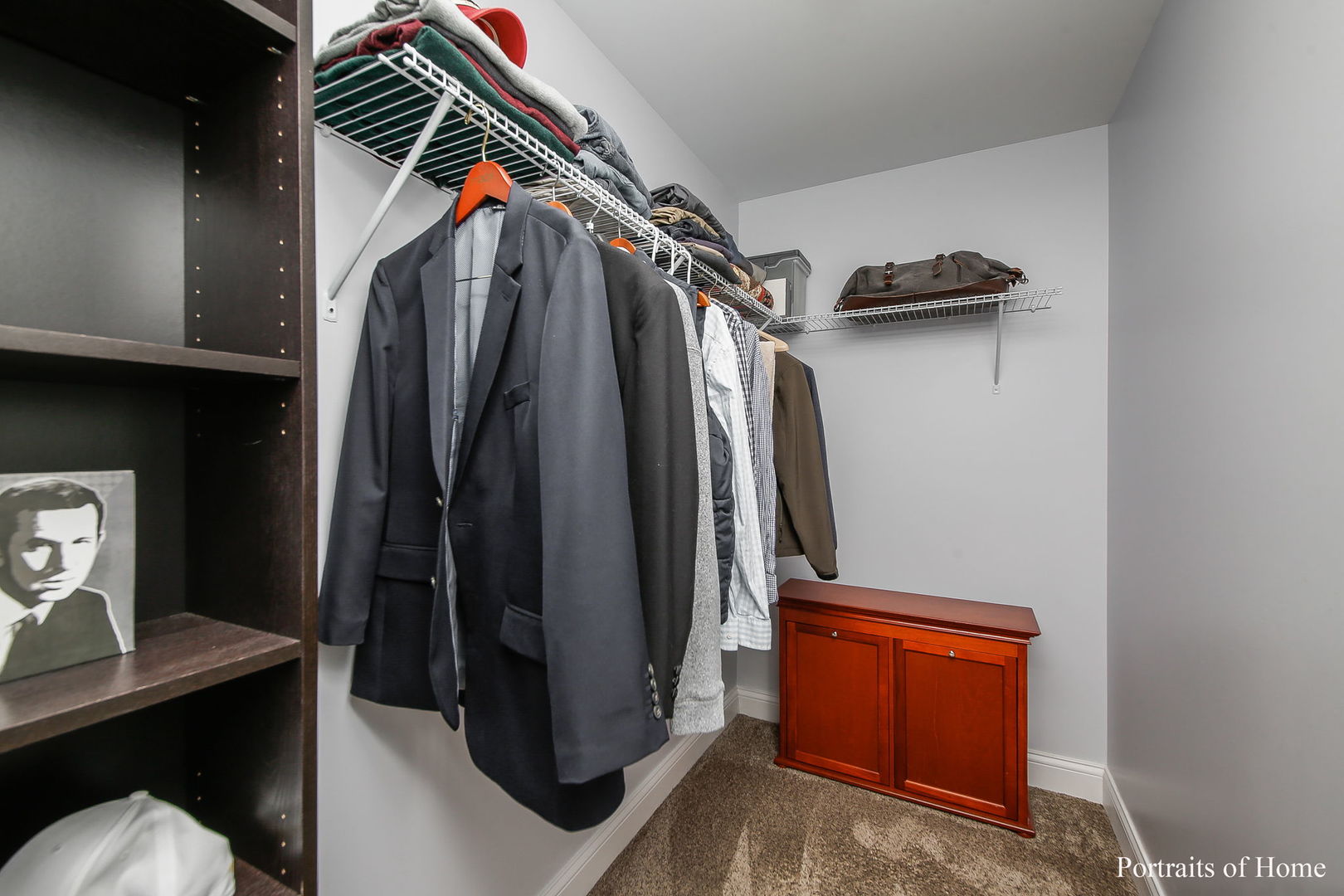 231 Highland Road Willowbrook, IL 60527 - Photo 15 of 38 a view of a walk in closet