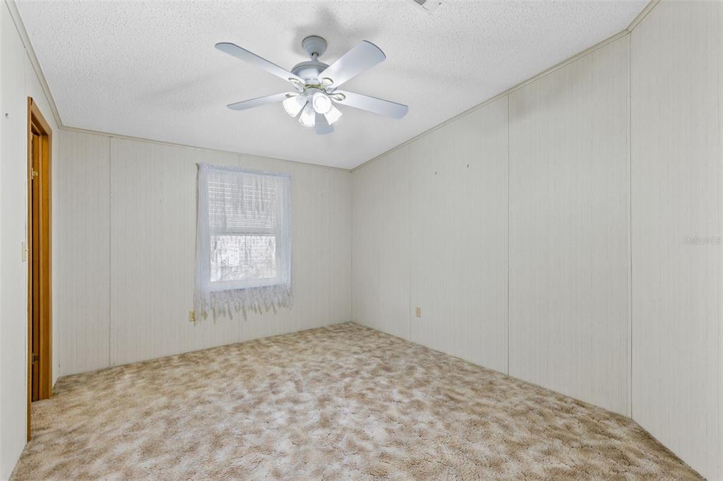 3217 Rainbow Road Tavares, FL 32778 - Photo 6 of 30