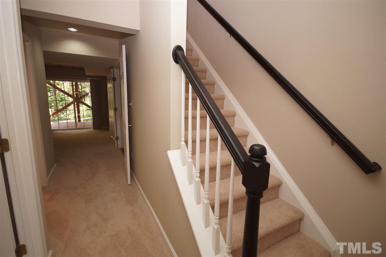 5533 Vista View Court Raleigh, NC 27612 - Photo 16 of 25 Gallery Image 16