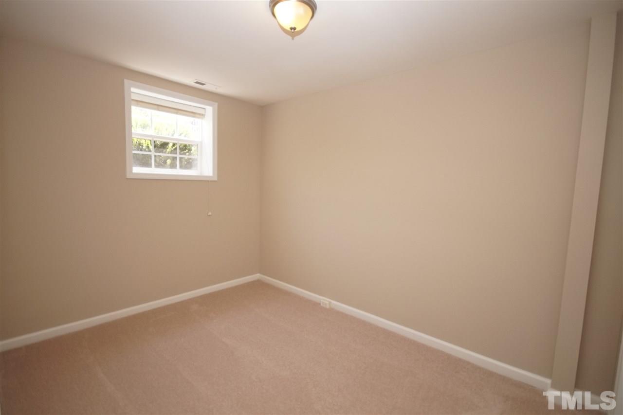 5533 Vista View Court Raleigh, NC 27612 - Photo 17 of 25 Gallery Image 17