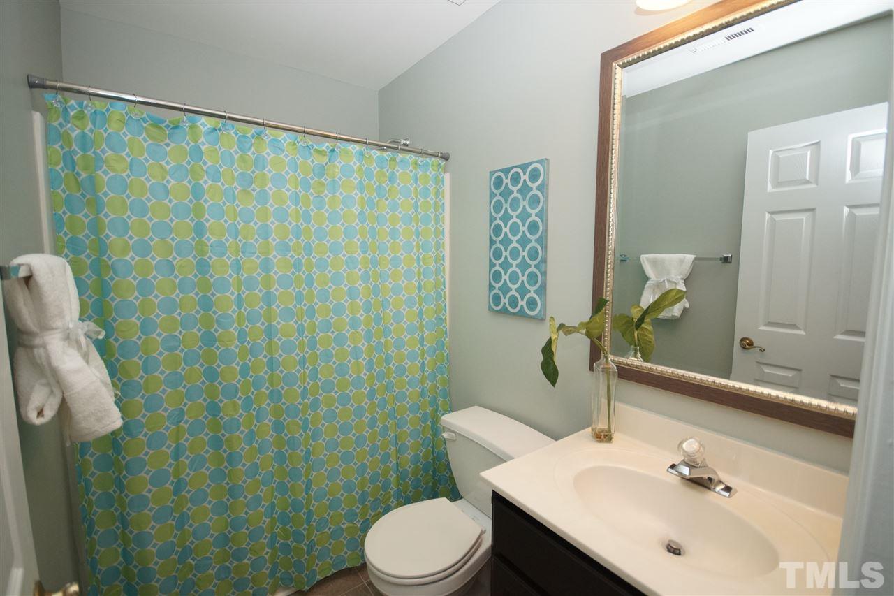 5533 Vista View Court Raleigh, NC 27612 - Photo 18 of 25 Gallery Image 18