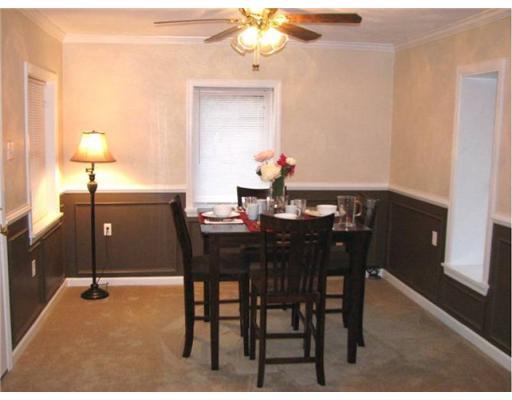 630 Days Run Road Tarentum, PA 15084 - Photo 8 of 18 Dining Room.