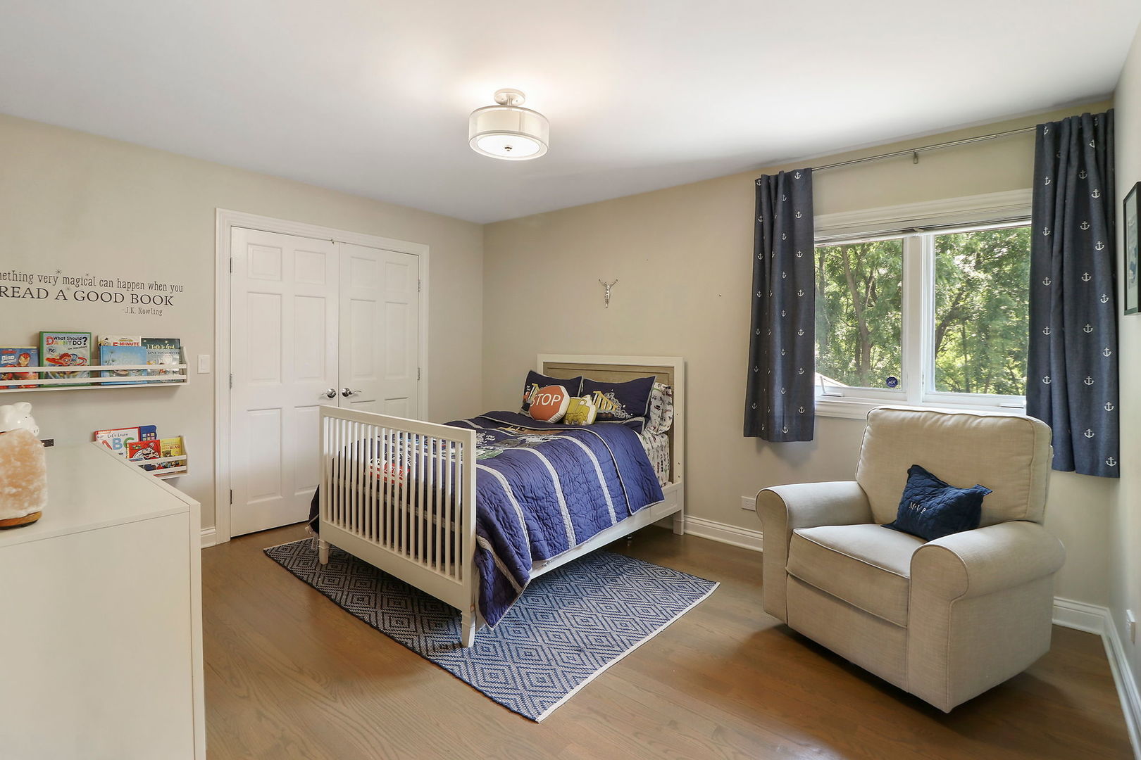 31 Overbrook Road South Barrington, IL 60010 - Photo 30 of 65 a bedroom with a bed and a couch