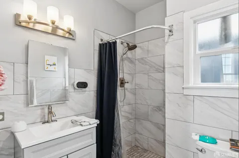 $2,399,000 | 2594-2596 McAllister Street, San Francisco, CA 94118