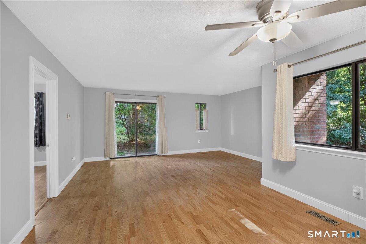 550 Darling Street, Unit 5H Southington, CT 06489 - Photo 3 of 21