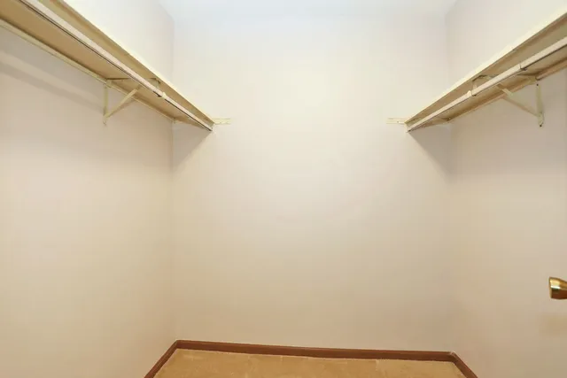 $1,850 | 675 Greenfield Court, Unit D2, Bartlett, IL 60103