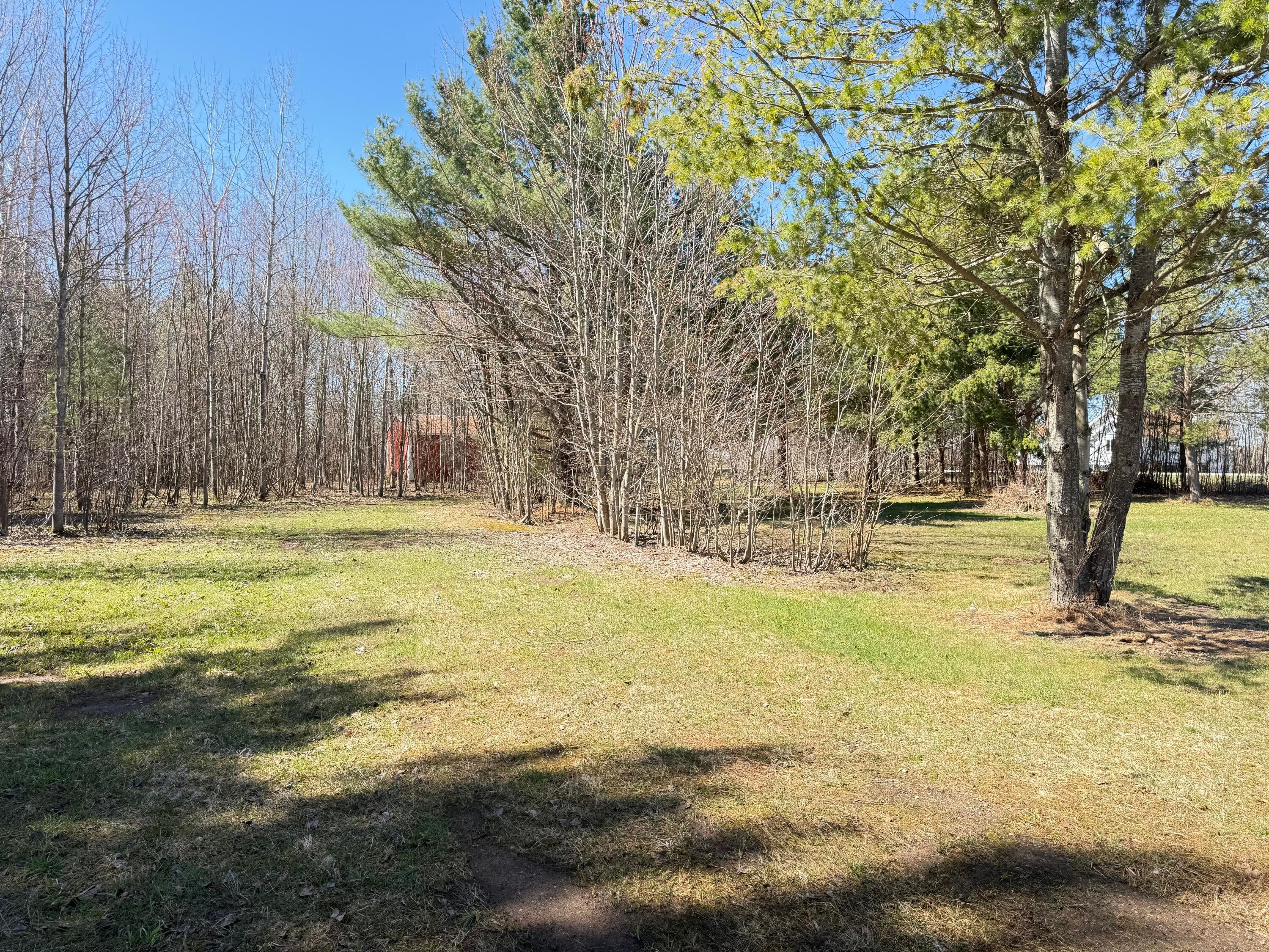 7555 South Nicolet Road Sault Ste. Marie, MI 49783 - Photo 5 of 7 Gallery Image 5