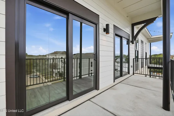 $995,000 | 124 Court Street, Unit 402, Bay St. Louis, MS 39520