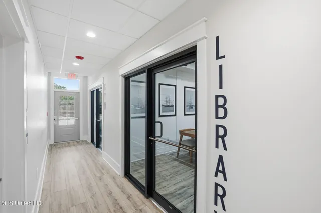 $1,075,000 | 124 Court Street, Unit 402, Bay St. Louis, MS 39520