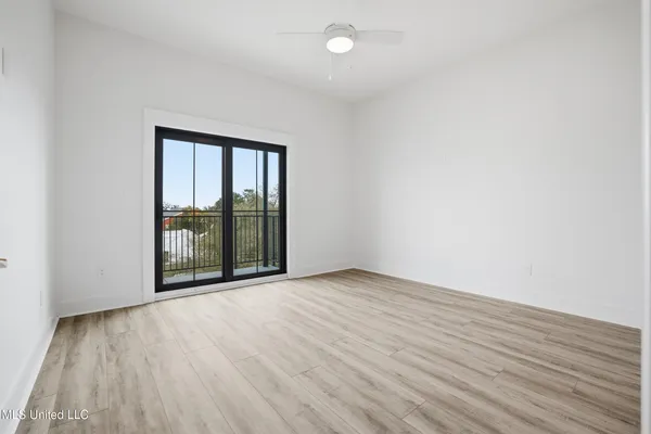 $995,000 | 124 Court Street, Unit 402, Bay St. Louis, MS 39520