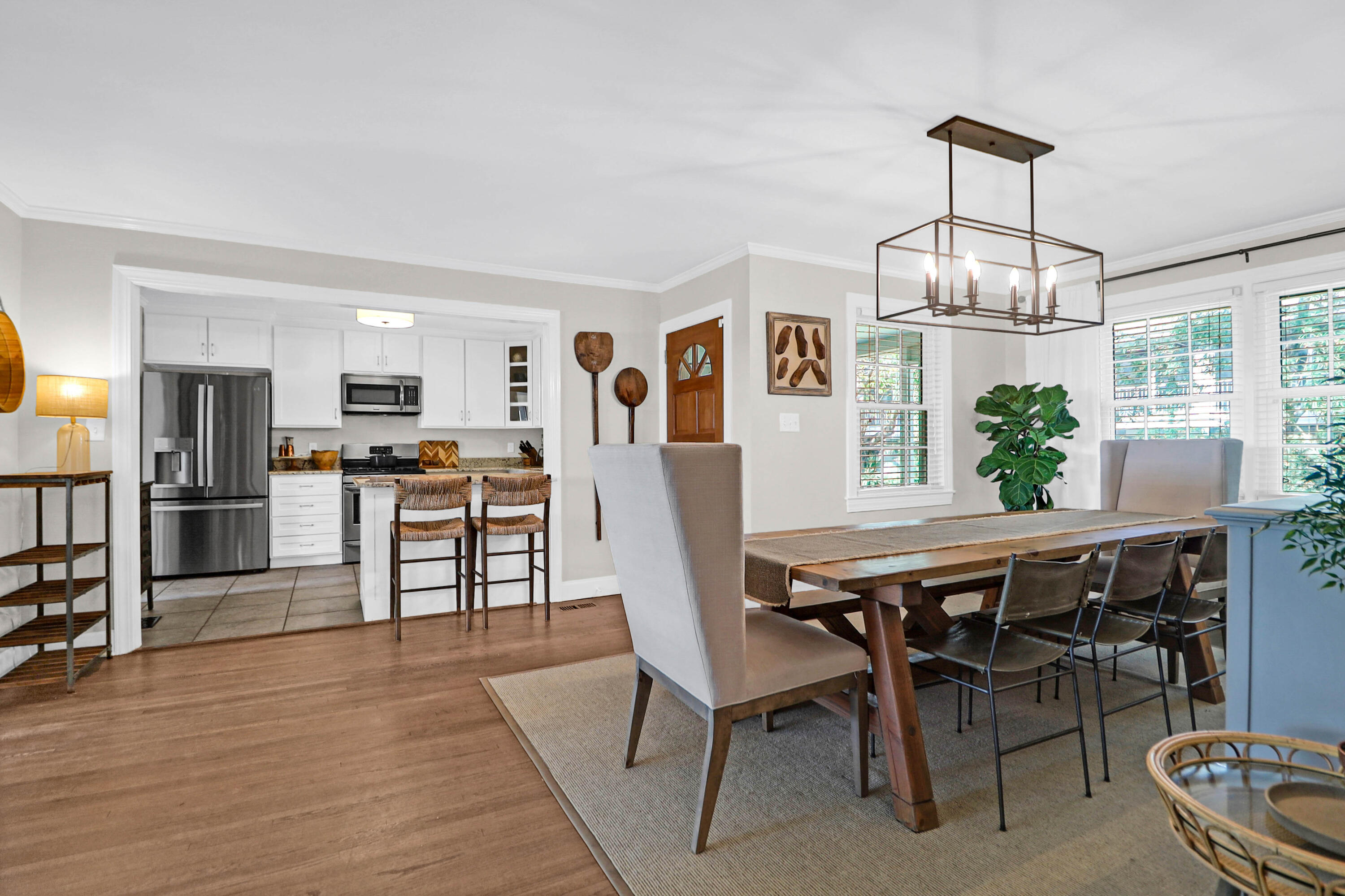 8 Charlestowne Road Charleston, SC 29407 - Photo 7 of 24 Dining Room and Kitchen