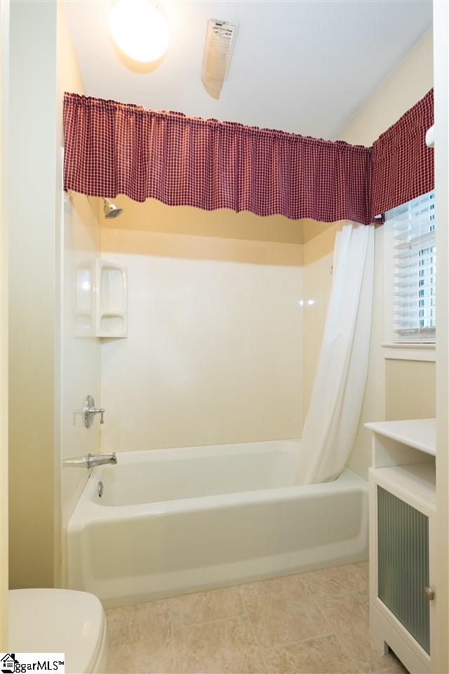 609 Windward Way Greer, SC 29650 - Photo 21 of 33 Gallery Image 21