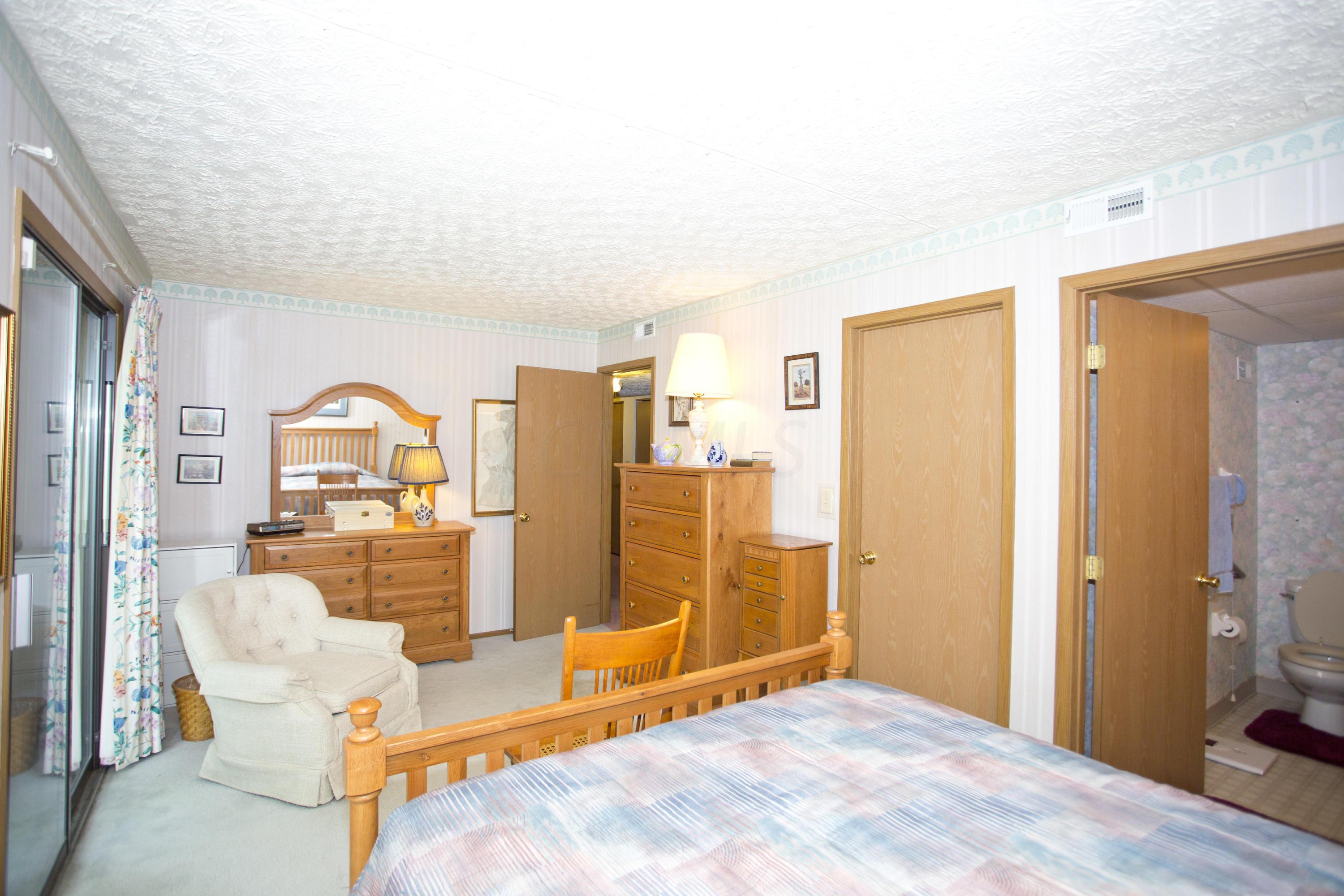 3967 Karl Road, Unit 114 Columbus, OH 43224 - Photo 12 of 23 Gallery Image 12