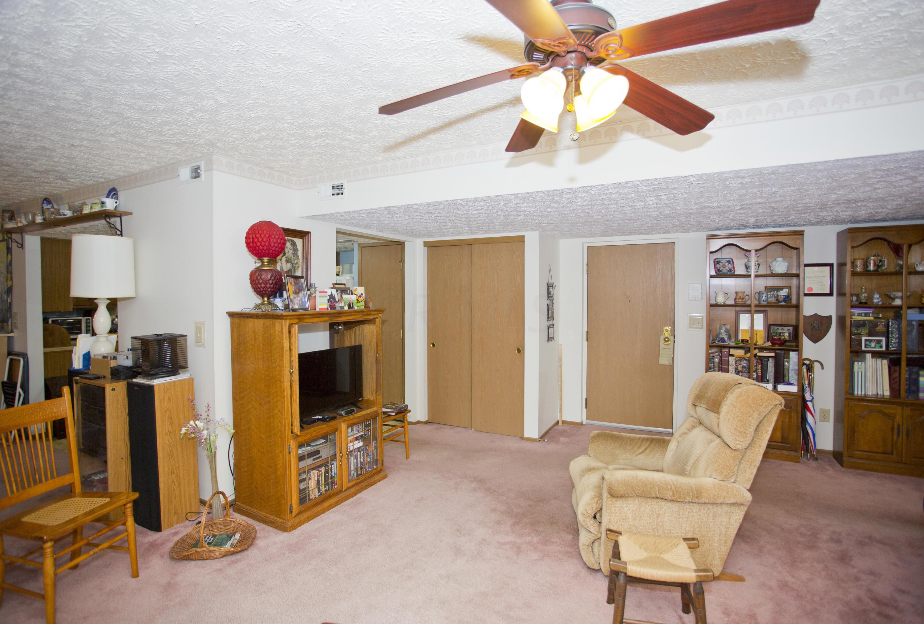 3967 Karl Road, Unit 114 Columbus, OH 43224 - Photo 4 of 23 Gallery Image 4