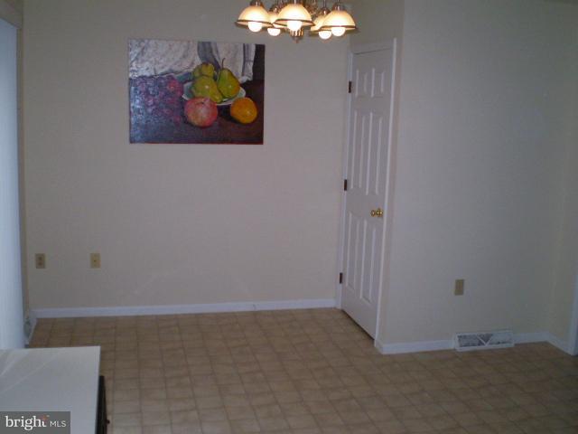 329 Cardinal Road Lititz, PA 17543 - Photo 4 of 13