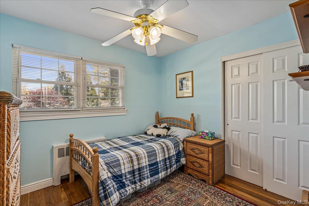 80 Russell Road Garden City, NY 11530 - Photo 17 of 25 Bedroom #3