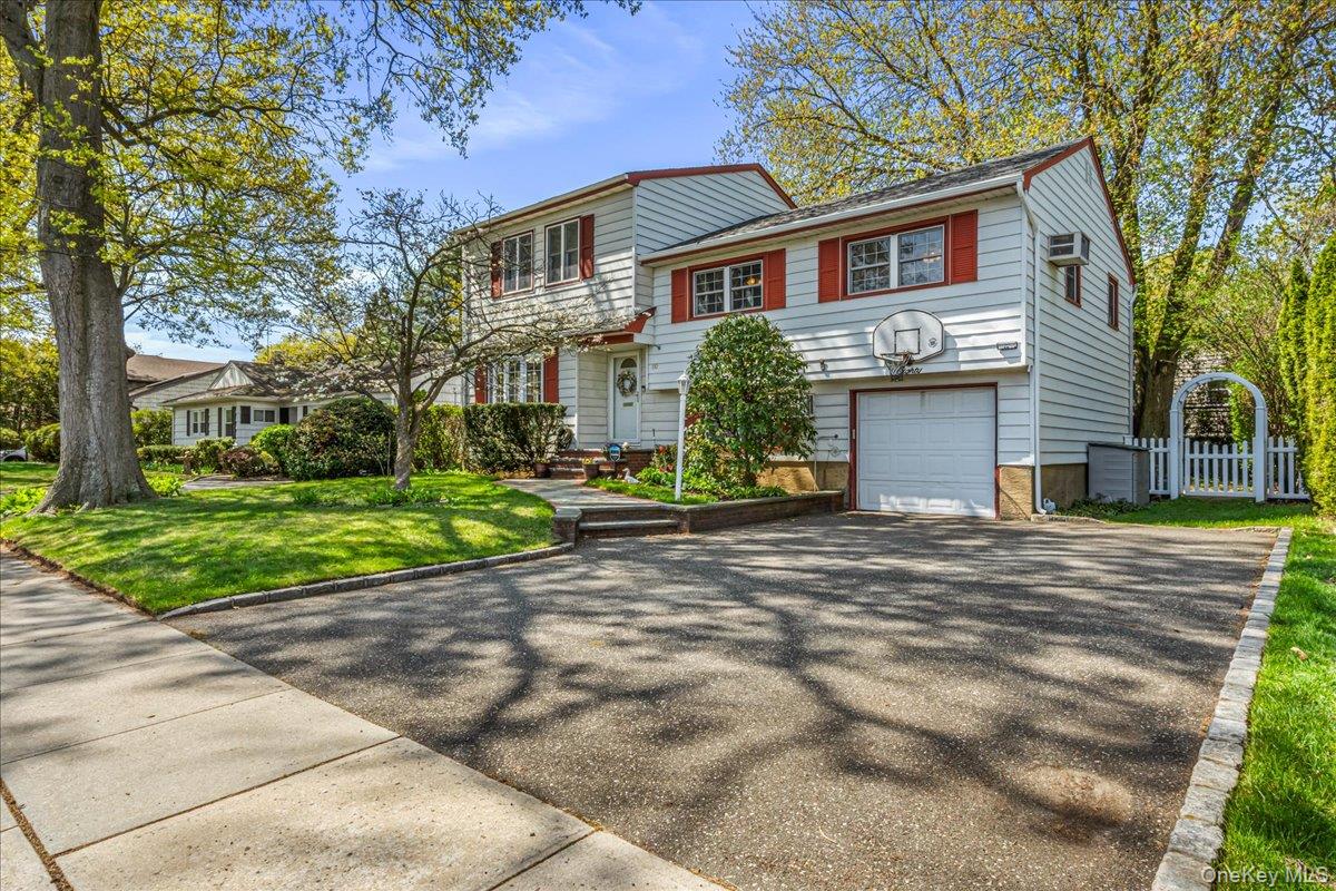 80 Russell Road Garden City, NY 11530 - Photo 2 of 25 Exterior Front