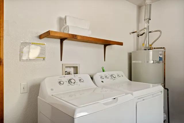 $679,999 | 41750 Tanager Drive, Big Bear Lake, CA 92315