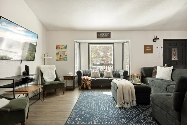 $679,999 | 41750 Tanager Drive, Big Bear Lake, CA 92315