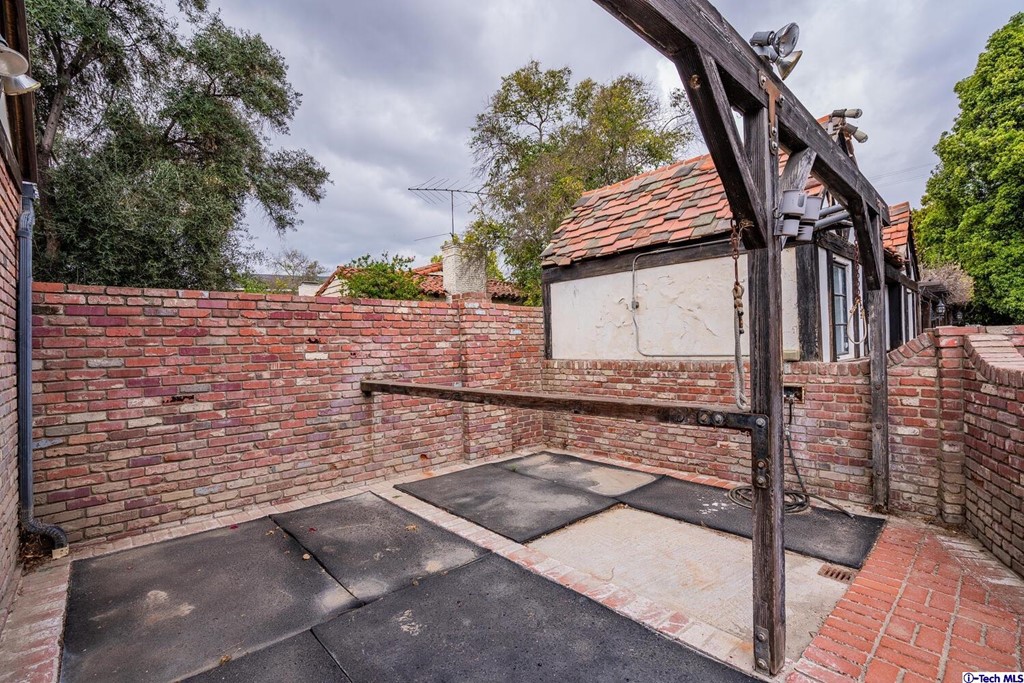 1705 Rancho Avenue Glendale, CA 91201 - Photo 45 of 53