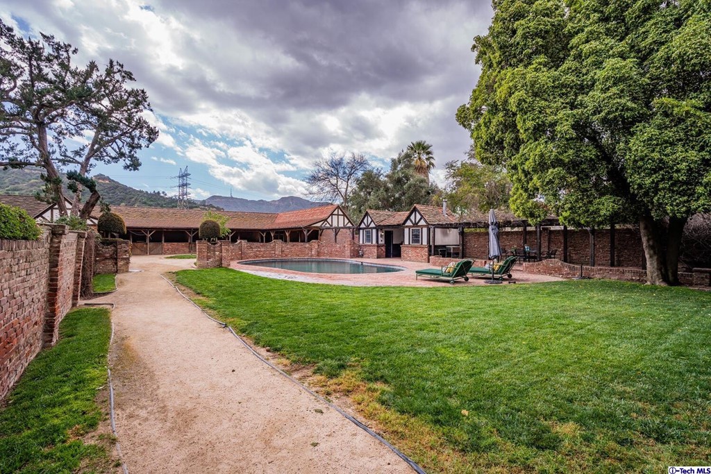 1705 Rancho Avenue Glendale, CA 91201 - Photo 47 of 53